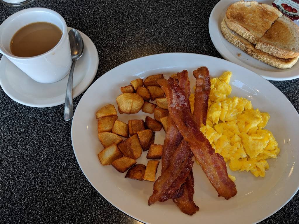 Mels Dinor Restaurant | restaurant | 559 Steven Ct, Newmarket, ON L3Y 9B8, Canada | 9058950550 OR +1 905-895-0550