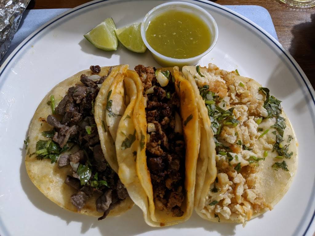 Taqueria El Chino | restaurant | 147 Main St, Norwalk, CT 06851, USA | 2033171200 OR +1 203-317-1200