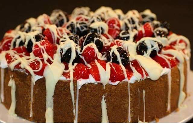 TVs Grand Event | restaurant | 2651 W Jefferson Ave, Trenton, MI 48183, USA | 7346715676 OR +1 734-671-5676