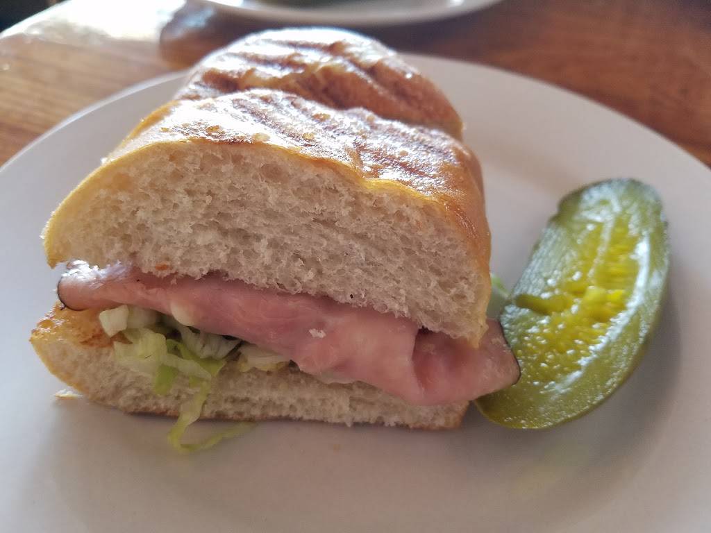 Soops n Sanz | meal takeaway | 2617 Dixie Hwy, Waterford Twp, MI 48328, USA | 2487016169 OR +1 248-701-6169