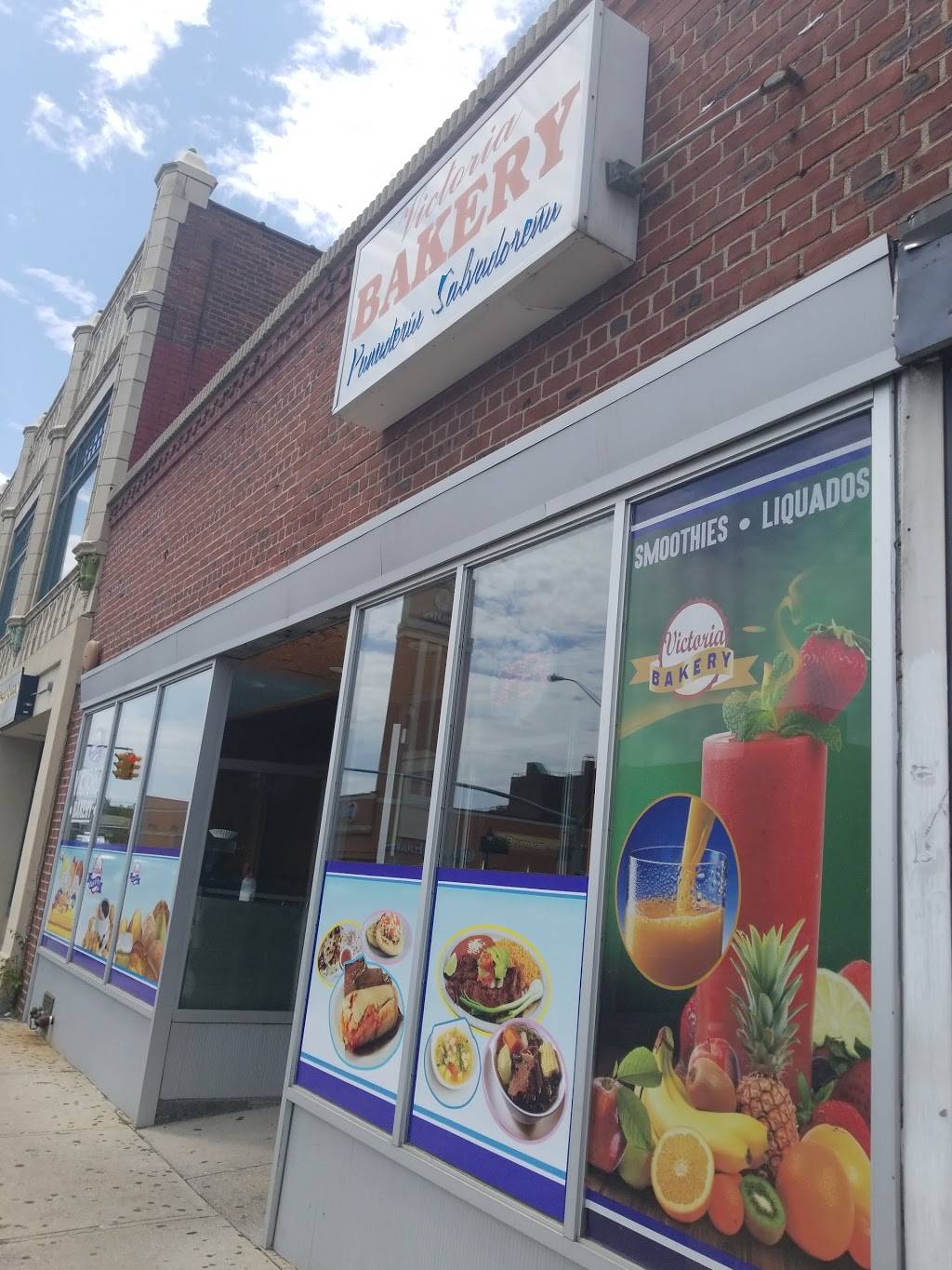 Victoria Bakery | restaurant | 86 W Merrick Rd, Freeport, NY 11520, USA | 5162236715 OR +1 516-223-6715