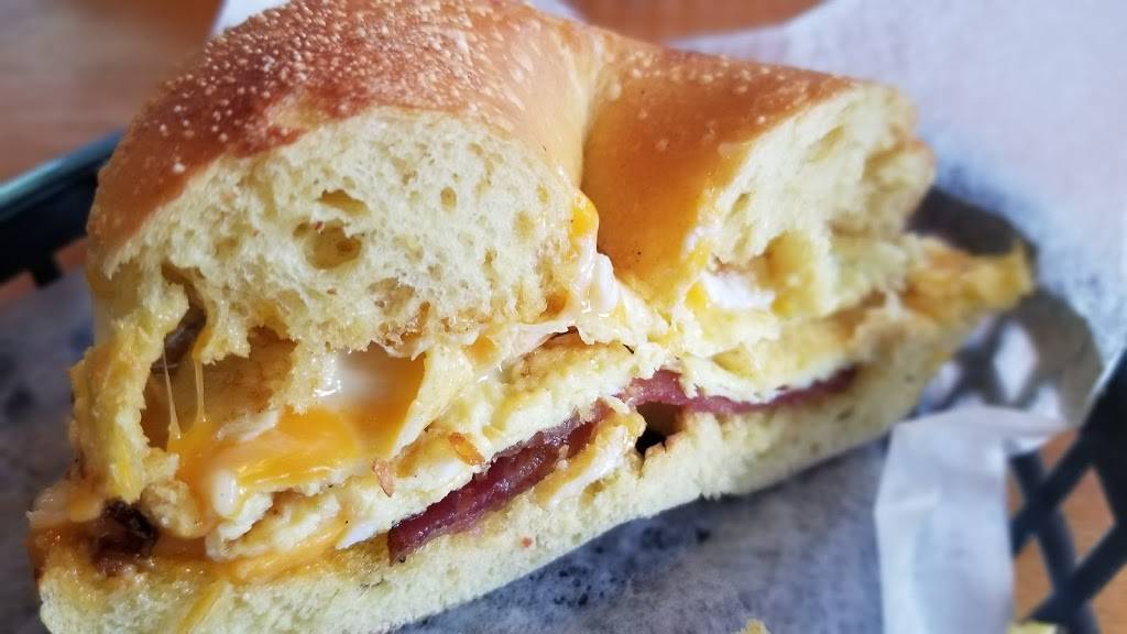 The Bagel Bunch - Jim Thorpe/Lehighton Area | restaurant | 300 Mauch Chunk St, Lehighton, PA 18235, USA | 6103772233 OR +1 610-377-2233