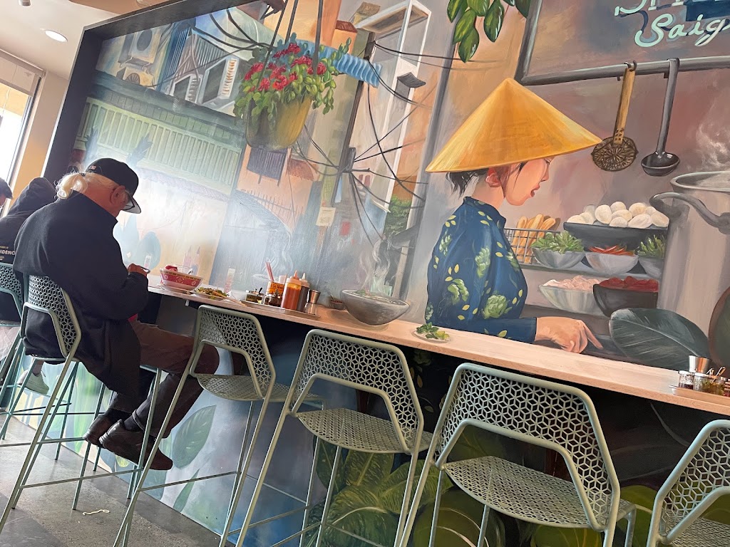 Sit Lo Saigon | restaurant | 7405 Laguna Blvd #170, Elk Grove, CA 95758, USA | 9166479735 OR +1 916-647-9735