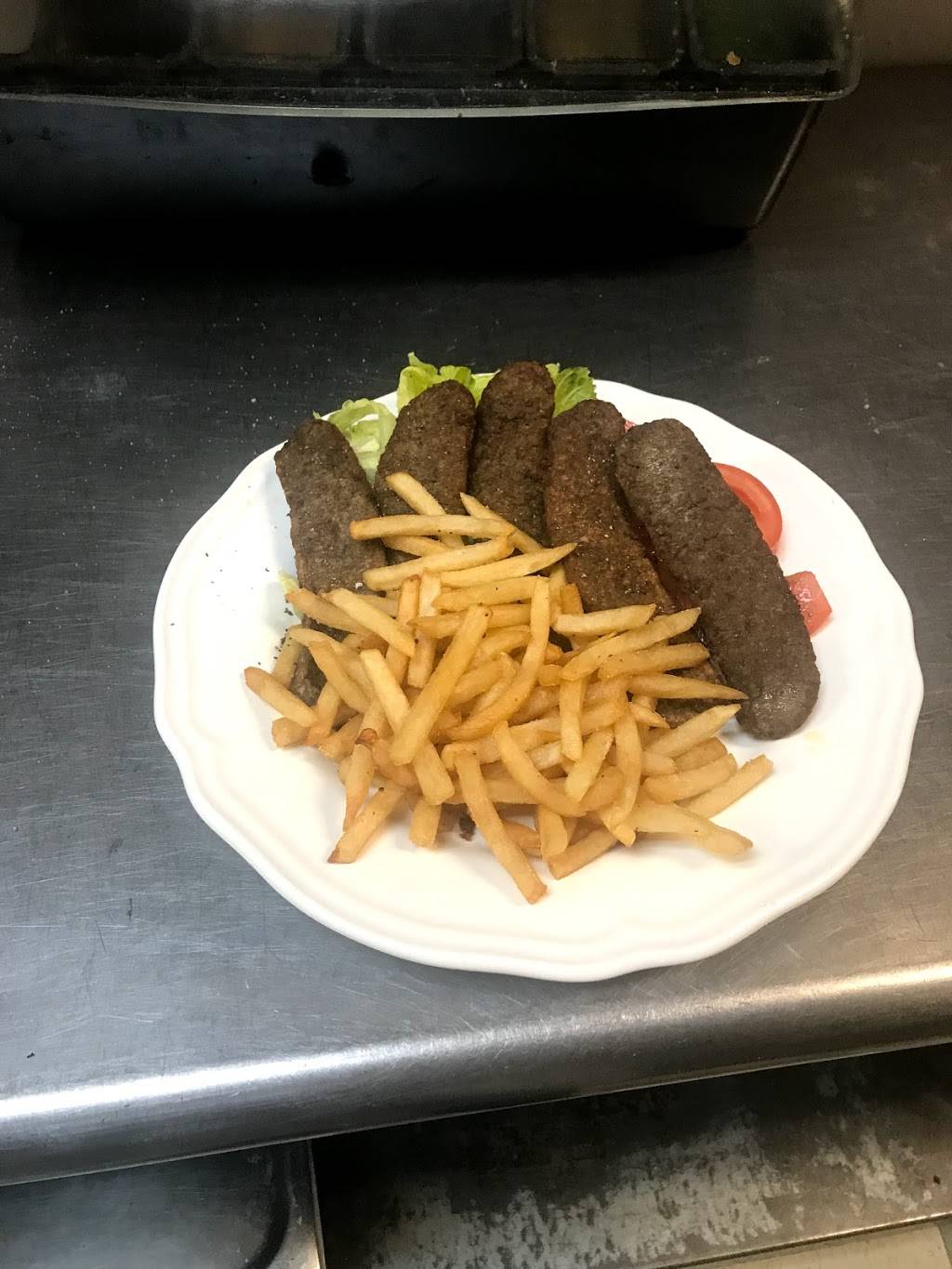 Glen Oaks Pizzeria | restaurant | 259-21 Union Tpke, Glen Oaks, NY 11004, USA | 7189621220 OR +1 718-962-1220