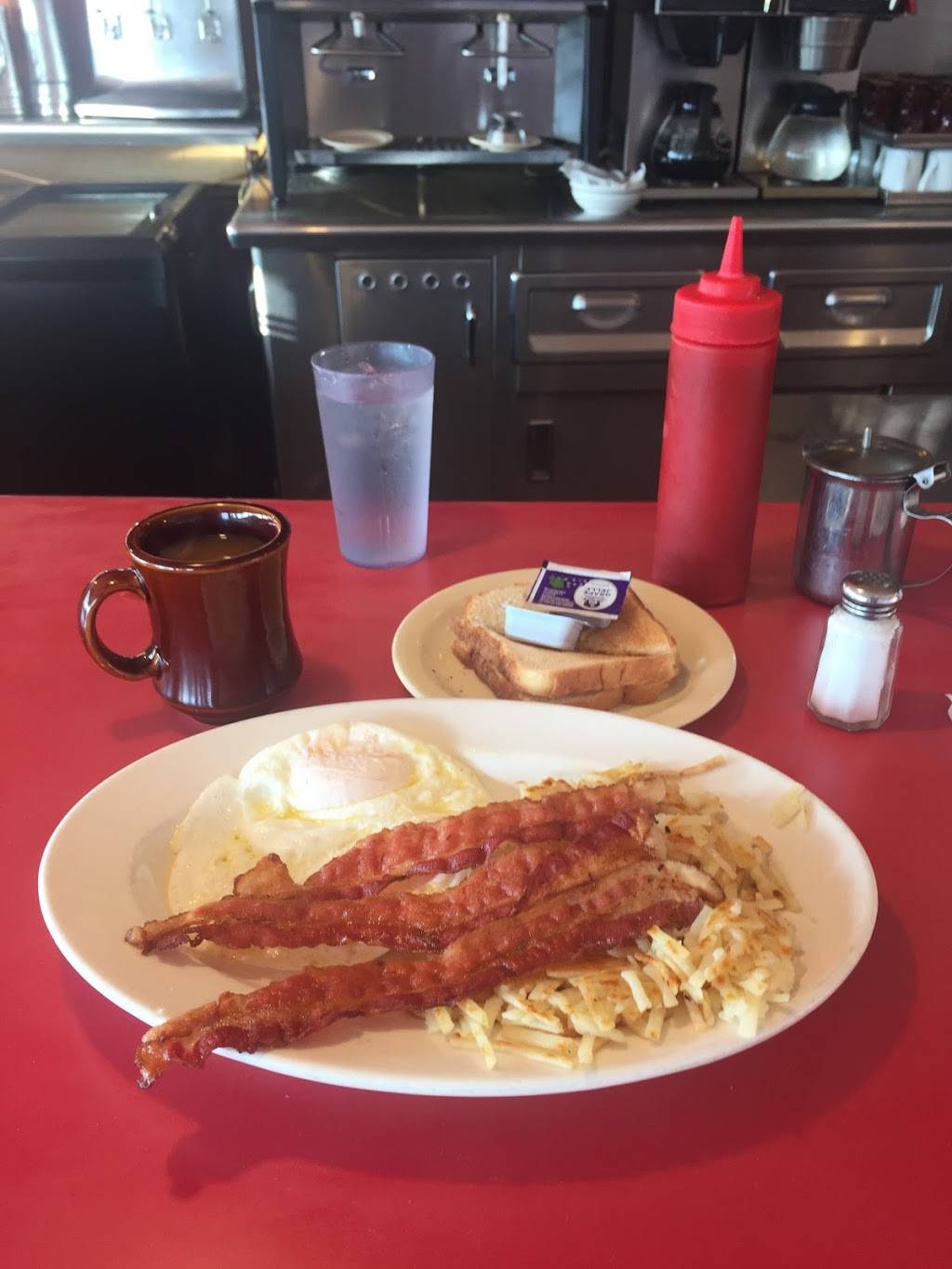 Buttery Restaurant | restaurant | 3659 S Grand Blvd, St. Louis, MO 63118, USA | 3147714443 OR +1 314-771-4443