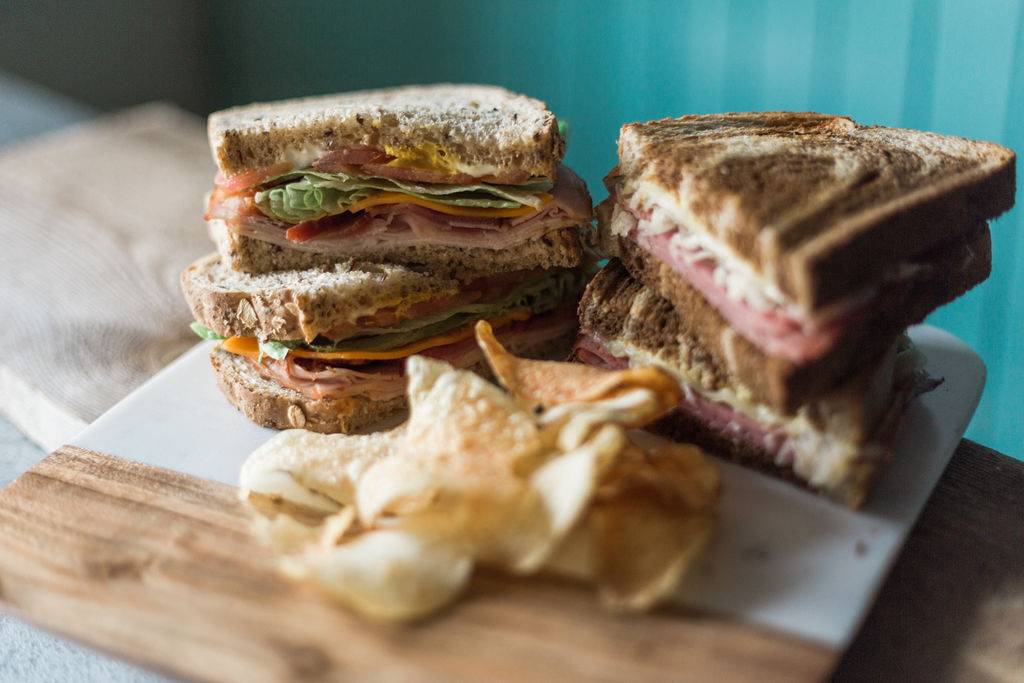 dLish Kitchen Cafe | restaurant | 518 Broadway #1, Tillsonburg, ON N4G 3S7, Canada | 5196882080 OR +1 519-688-2080