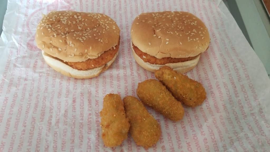 Churchs Chicken | restaurant | 600 S 5th Ave, Maywood, IL 60153, USA | 7088650713 OR +1 708-865-0713