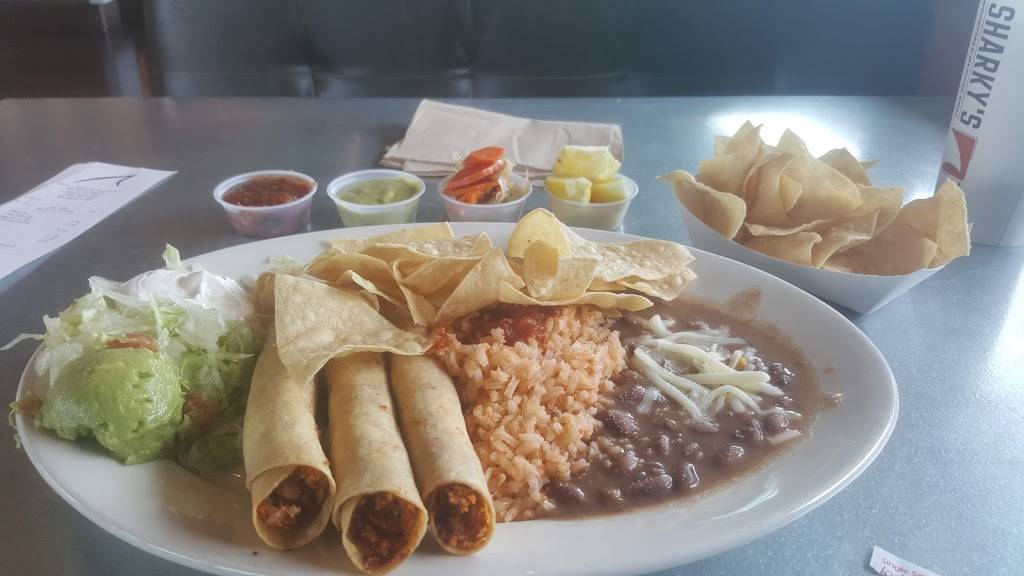 Sharkys Woodfired Mexican Grill | restaurant | 1831 N Rose Ave, Oxnard, CA 93030, USA | 8059814360 OR +1 805-981-4360