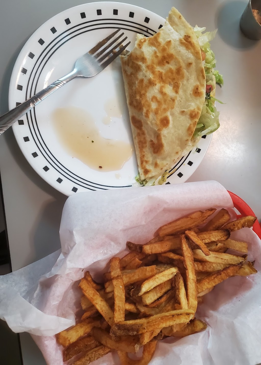 Kates | restaurant | 305 E Trail St, Dodge City, KS 67801, USA | 6202259466 OR +1 620-225-9466