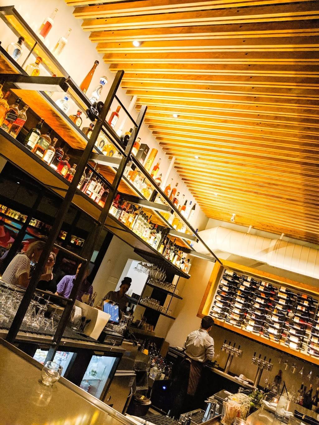 Vecina | restaurant | 3433 N 56th St, Phoenix, AZ 85018, USA | 6026752000 OR +1 602-675-2000