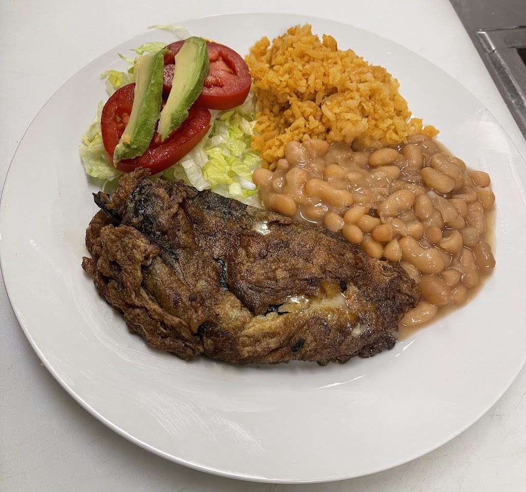 Carnitas Ayala | restaurant | 15555 Main St G4, Hesperia, CA 92345, USA | 7604881510 OR +1 760-488-1510