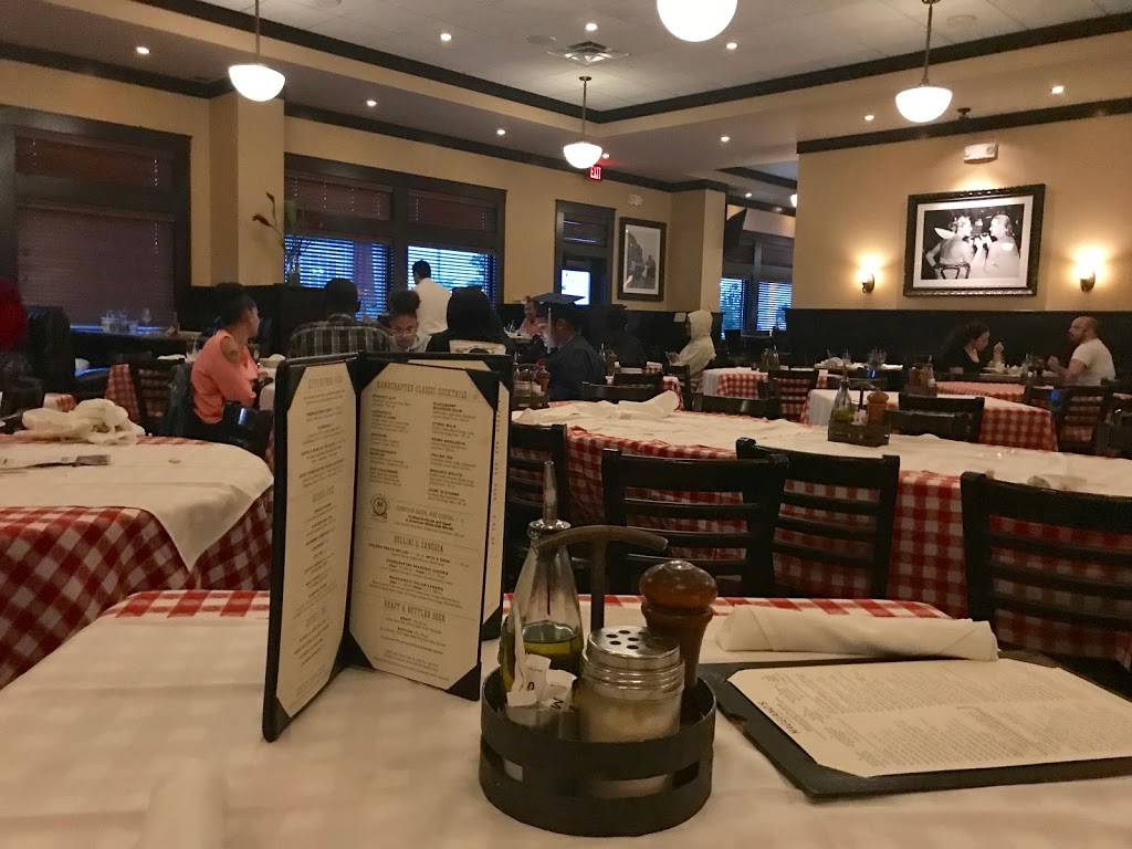 Maggianos Little Italy | restaurant | 6500 Springfield Mall #6805, Springfield, VA 22150, USA | 7039239309 OR +1 703-923-9309
