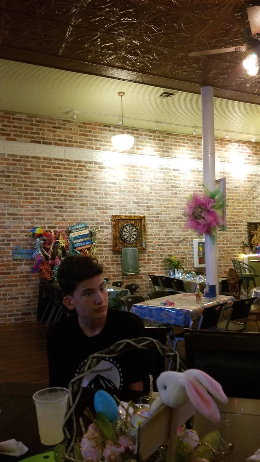 Cafe Cuisine | restaurant | 321 Halifax St, Emporia, VA 23847, USA | 4346342757 OR +1 434-634-2757