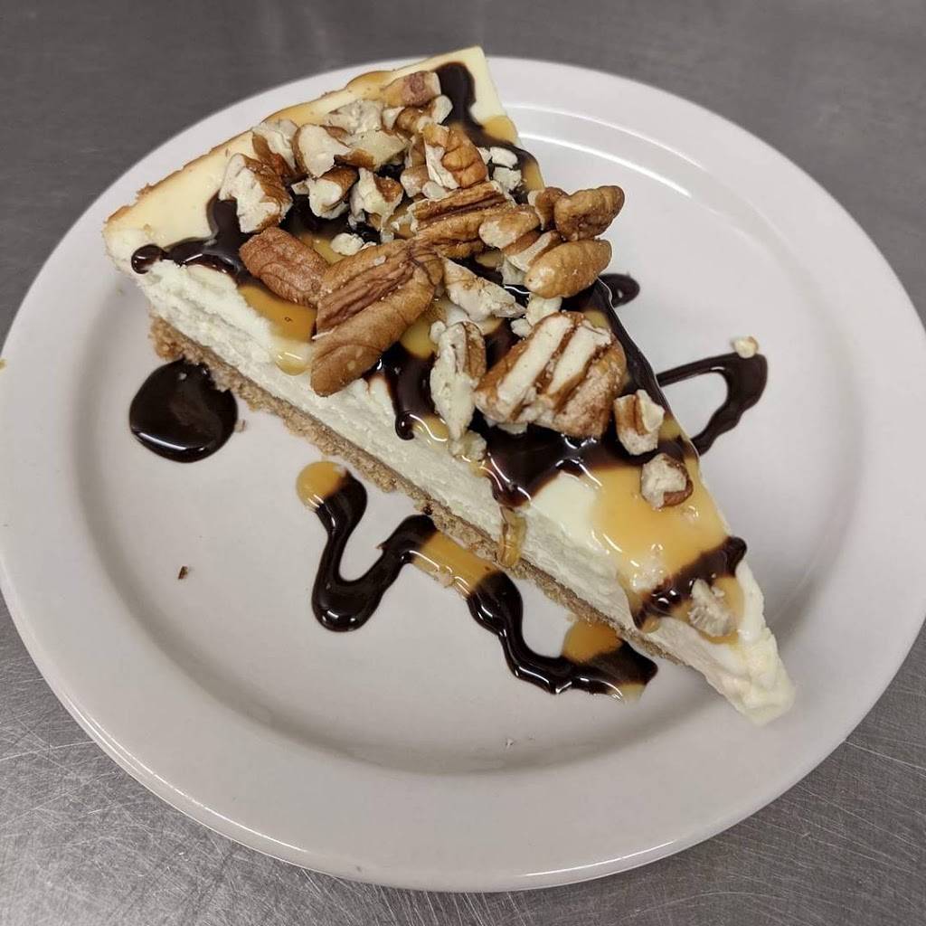 Redbones Pizza & Chicken Co., LLC | restaurant | 16 E Main St, Knightstown, IN 46148, USA | 7653455840 OR +1 765-345-5840