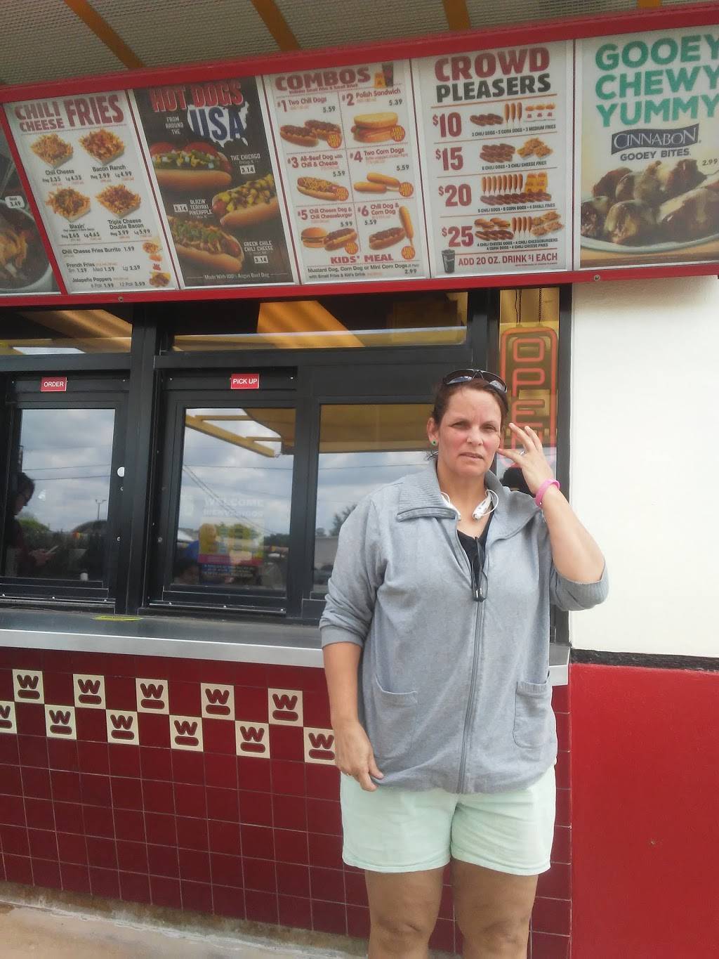 Wienerschnitzel | restaurant | 3602 John Stockbauer Dr, Victoria, TX 77907, USA | 3615783132 OR +1 361-578-3132