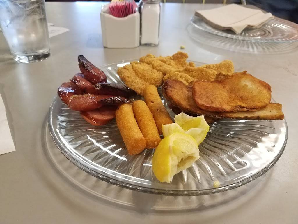 Mackie McNears Steakhouse | restaurant | 1201 S Meridian Ave, Oklahoma City, OK 73108, USA | 4059464060 OR +1 405-946-4060