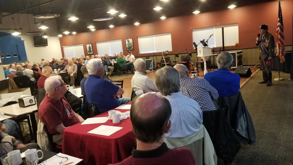 Finish Line Restaurant Lounge | night club | 125 Morlake Dr, Mooresville, NC 28117, USA | 7046642695 OR +1 704-664-2695