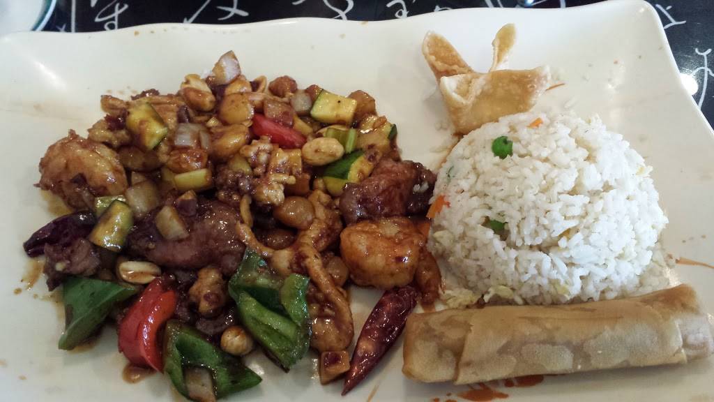 New Hong Kong | restaurant | Cooper Creek Way, Winter Park, CO 80482, USA | 9707269888 OR +1 970-726-9888