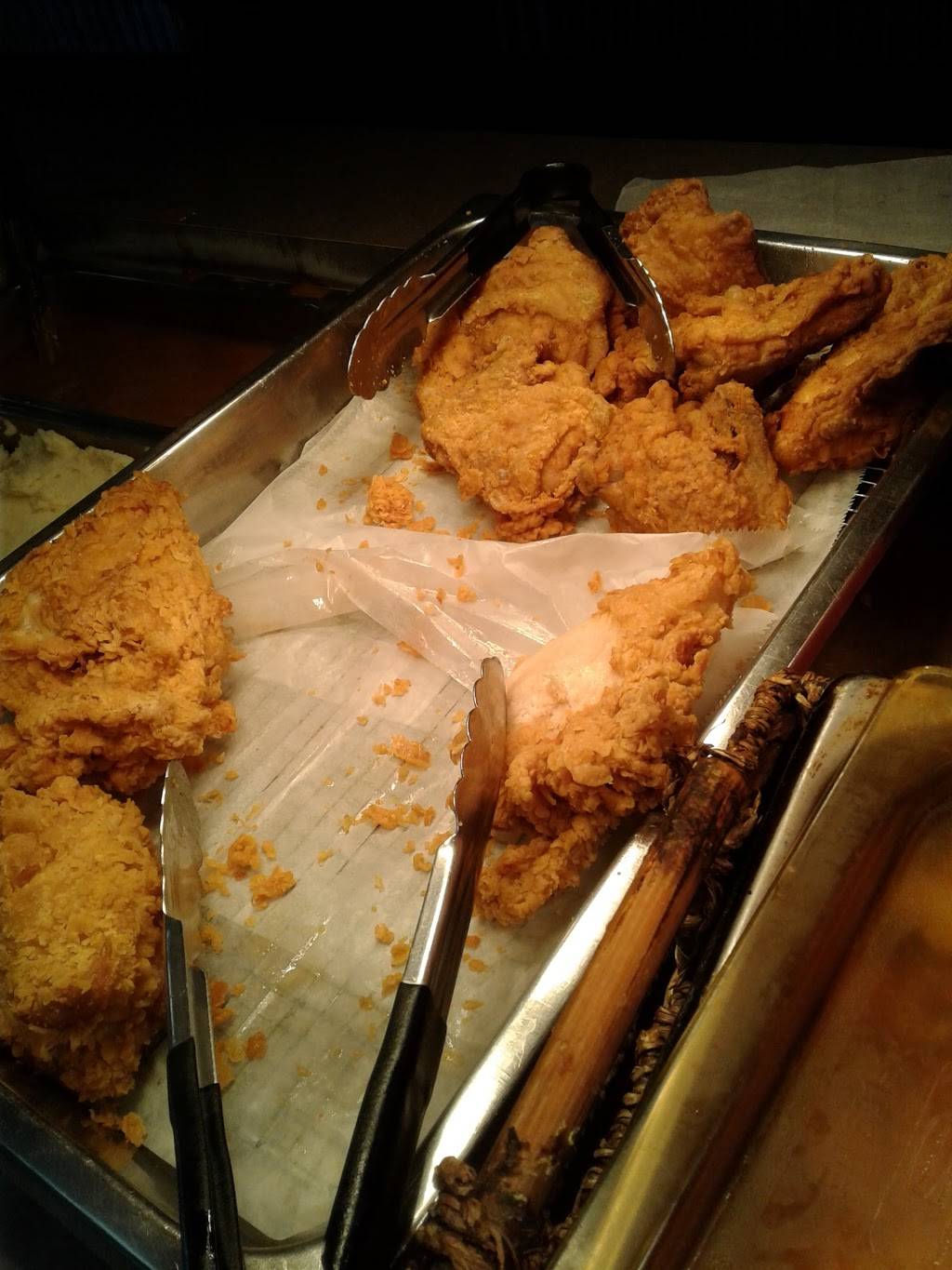 Lees Famous Recipe Chicken | meal delivery | 339 Paint Lick Rd, Berea, KY 40403, USA | 8599864522 OR +1 859-986-4522