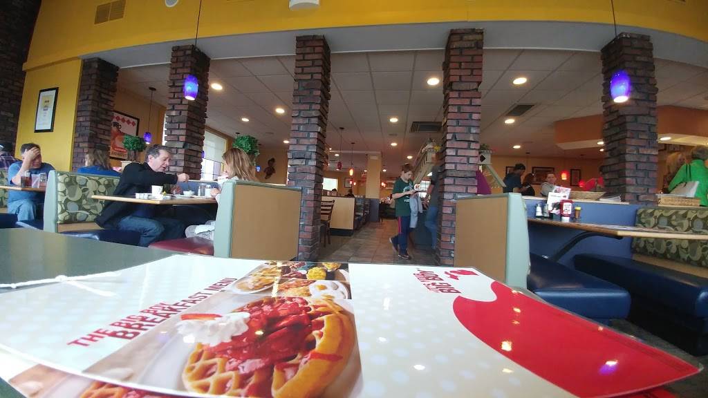 Big Boy | restaurant | 11432 S Saginaw St, Grand Blanc, MI 48439, USA | 8106946617 OR +1 810-694-6617