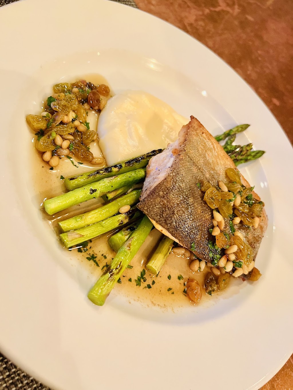 Medley. | restaurant | 100 NM-150, El Prado, NM 87529, USA | 5757768787 OR +1 575-776-8787