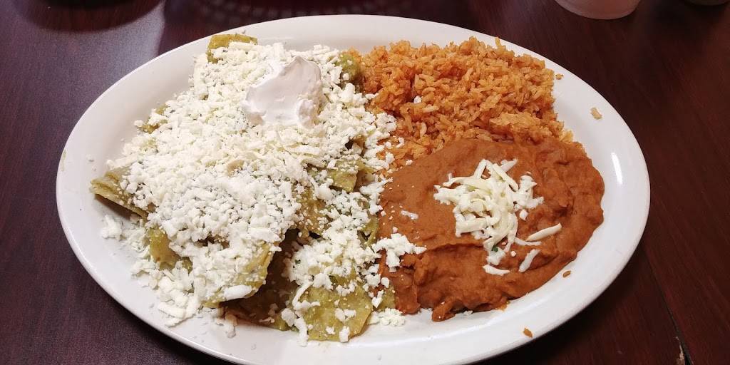 Taquería Primo Chukis Uptown | restaurant | 1708 W Lawrence Ave, Chicago, IL 60640, USA | 8722087075 OR +1 872-208-7075