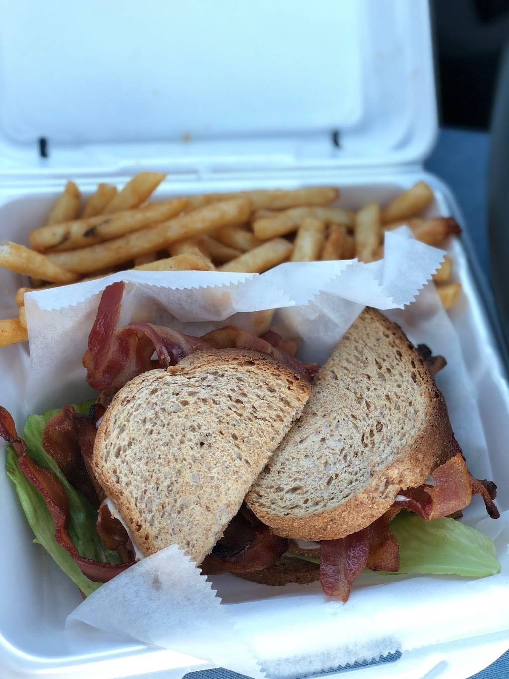 Harrys Diner | restaurant | 63 S Main St B, Assonet, MA 02702, USA | 5086443339 OR +1 508-644-3339