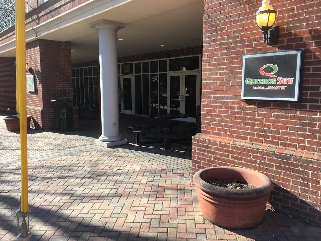 Quiznos | restaurant | 1517 White Ave, Knoxville, TN 37916, USA | 8659743573 OR +1 865-974-3573