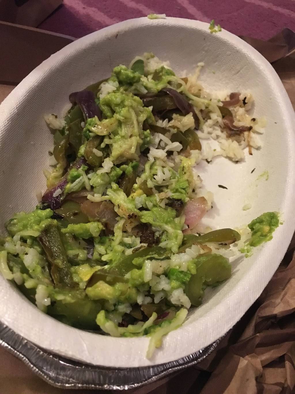 Chipotle Mexican Grill | restaurant | 25523 Marguerite Pkwy Ste A, Mission Viejo, CA 92692, USA | 9494202316 OR +1 949-420-2316