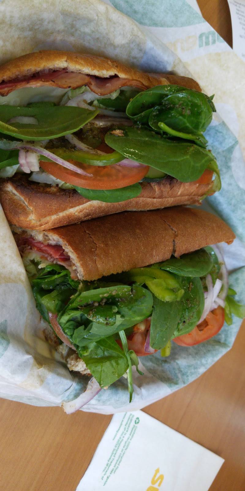 Subway Restaurants | restaurant | 2805 S Figueroa St, Los Angeles, CA 90007, USA | 2137454868 OR +1 213-745-4868