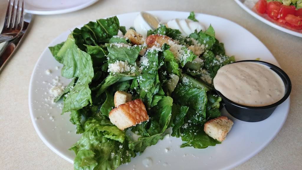 Sals Italian Bistro | restaurant | 125 S Main St, Edinburg, VA 22824, USA | 5409849300 OR +1 540-984-9300