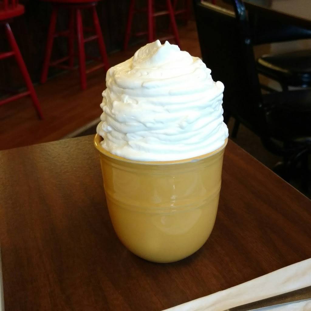 J Rs Eatery | restaurant | 4601 US-7, Pittsford, VT 05763, USA | 8024832348 OR +1 802-483-2348