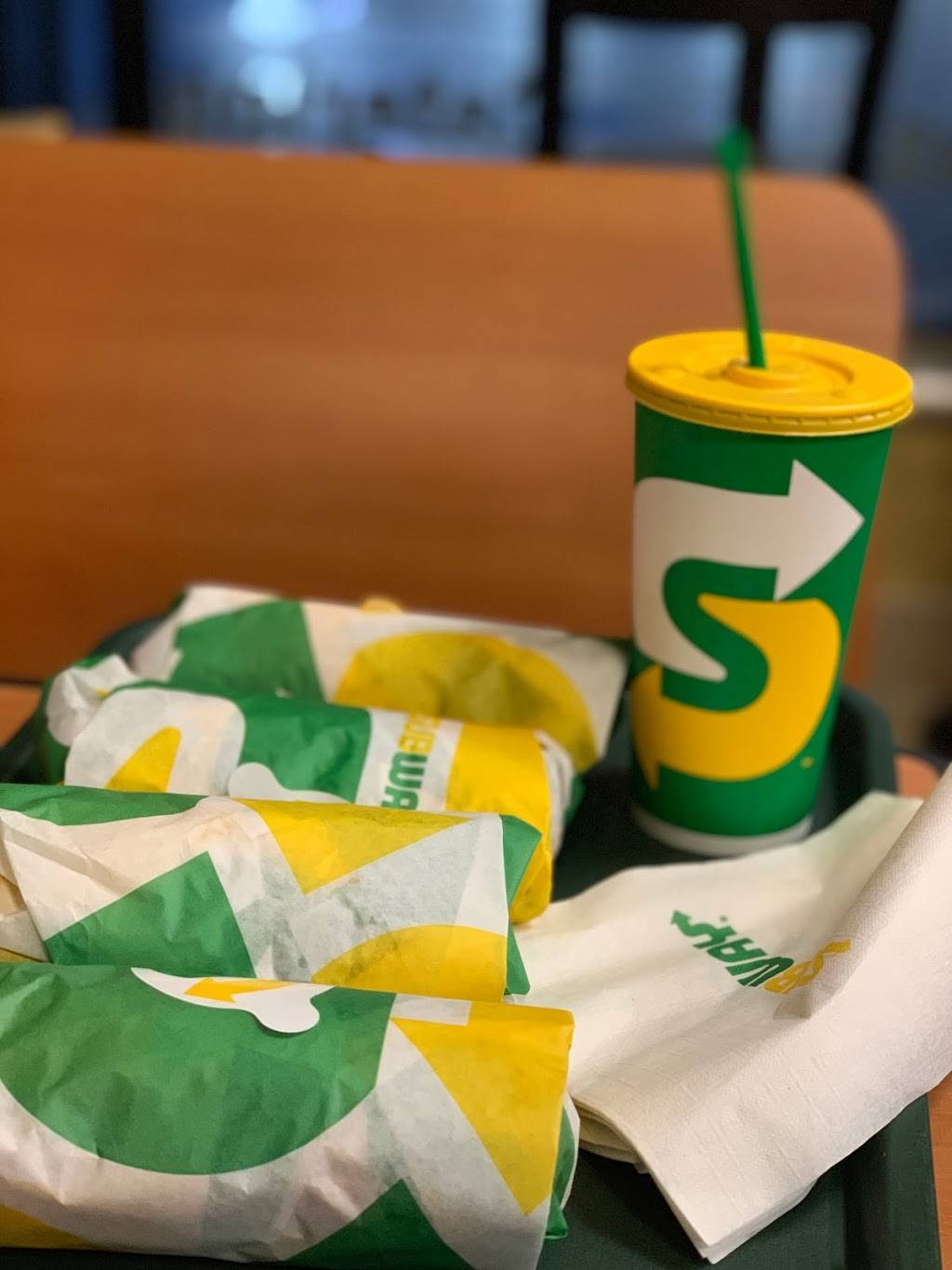 Subway | meal takeaway | 1030 Divison Street, Cobourg, ON K9A 4J9, Canada | 9053731537 OR +1 905-373-1537