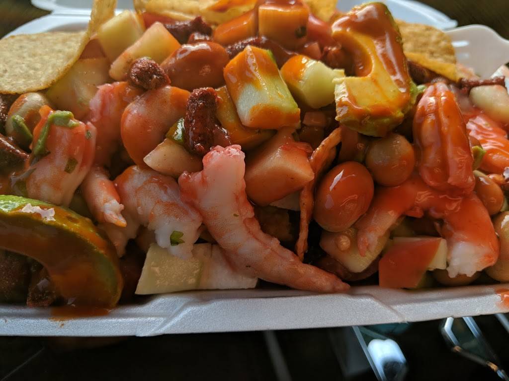 Antojitos Selenes #1 | meal takeaway | 4223 E Tulare Ave, Fresno, CA 93703, USA | 5593131842 OR +1 559-313-1842