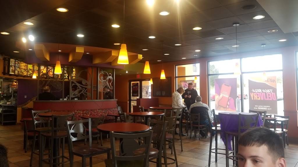 Taco Bell | meal takeaway | 900 LaFollette Center North, Floyds Knobs, IN 47119, USA | 8129231680 OR +1 812-923-1680
