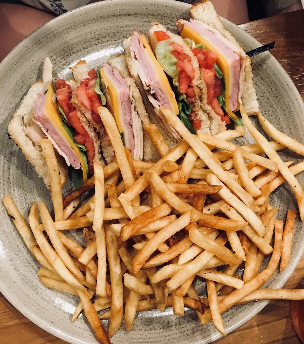 Beach House | restaurant | 270 N Pompano Beach Blvd, Pompano Beach, FL 33062, USA | 9546076530 OR +1 954-607-6530