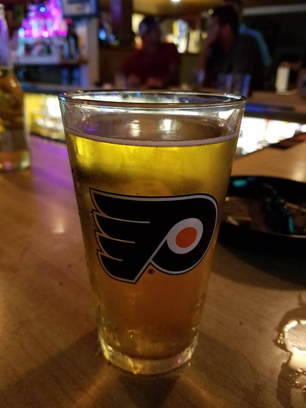 The Dutch Cottage Tavern | restaurant | 1264 Bridge Rd, Schwenksville, PA 19473, USA | 6105849961 OR +1 610-584-9961