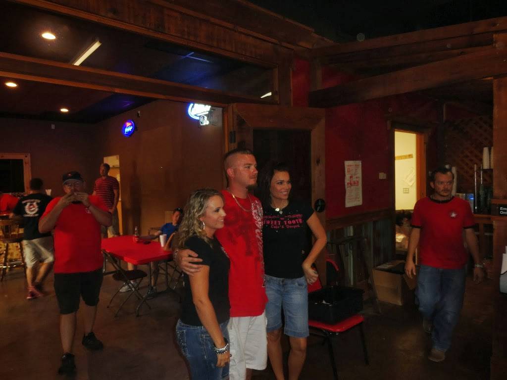 Kickin Ash BBQ | restaurant | 21768 Eva St, Montgomery, TX 77356, USA | 9365975099 OR +1 936-597-5099