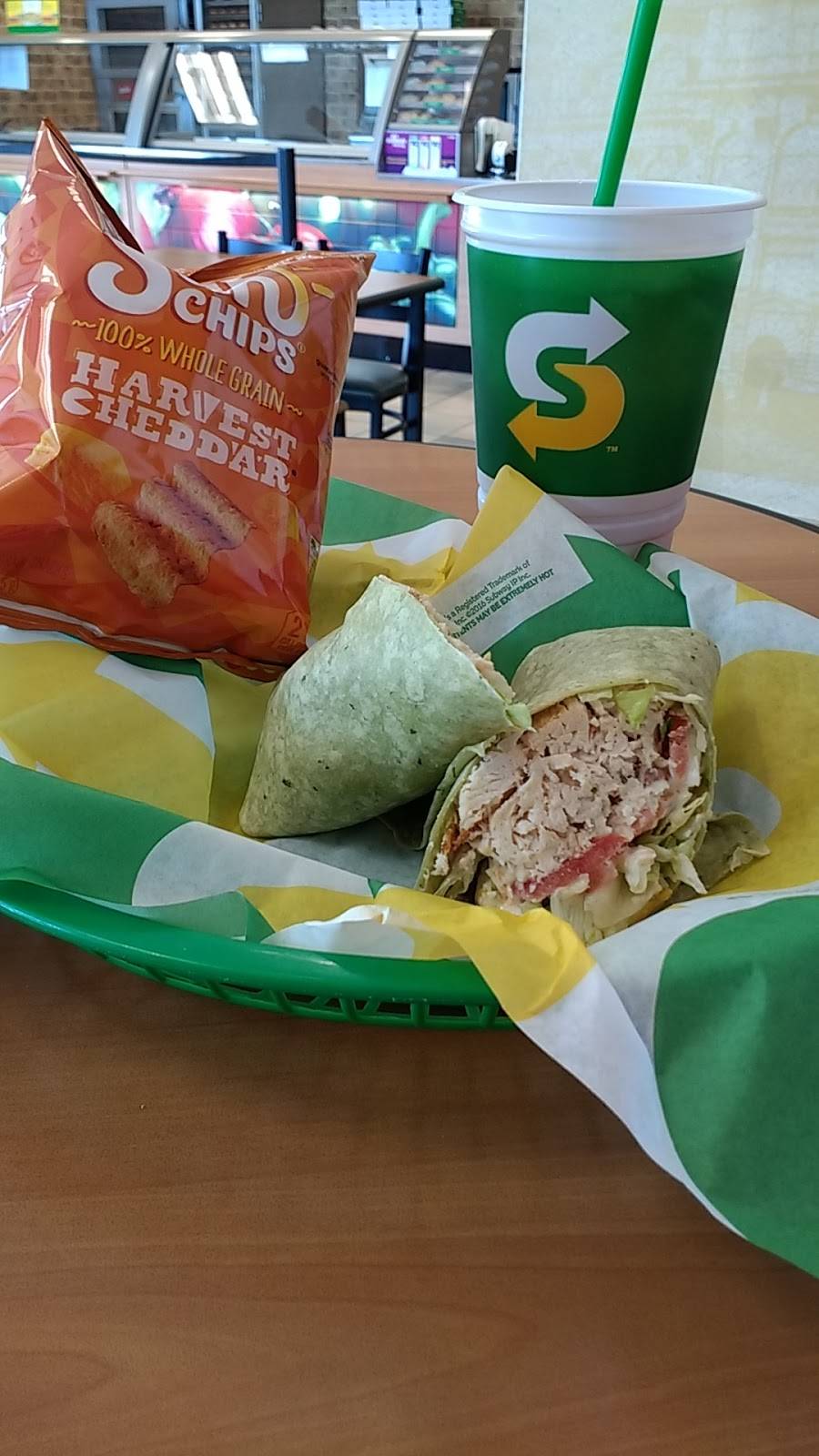 Wendys | restaurant | 131 E Industrial Dr E, Sulphur Springs, TX 75482, USA | 9035582040 OR +1 903-558-2040