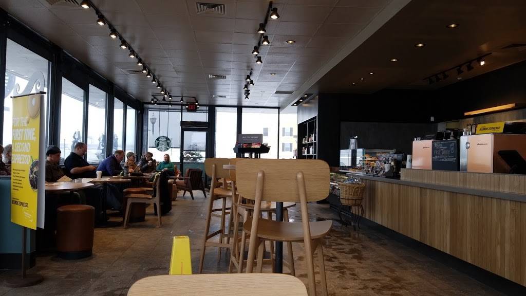 Starbucks | cafe | 154 Academy St, Williamsport, PA 17701, USA | 5703273045 OR +1 570-327-3045