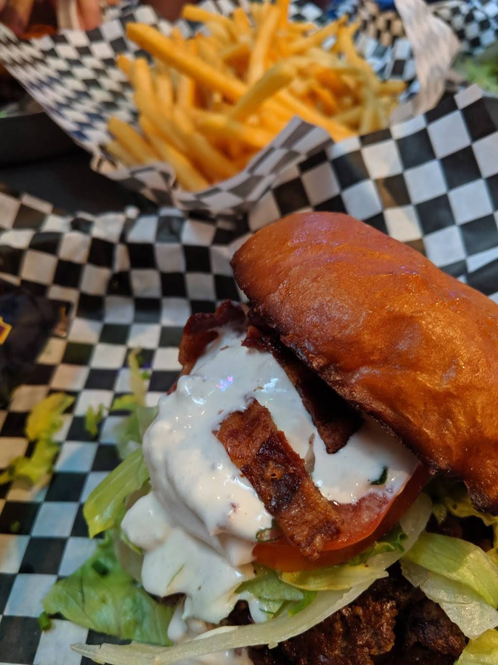 Tony Jaros River Garden | restaurant | 2500 Marshall St NE, Minneapolis, MN 55418, USA | 6127899728 OR +1 612-789-9728