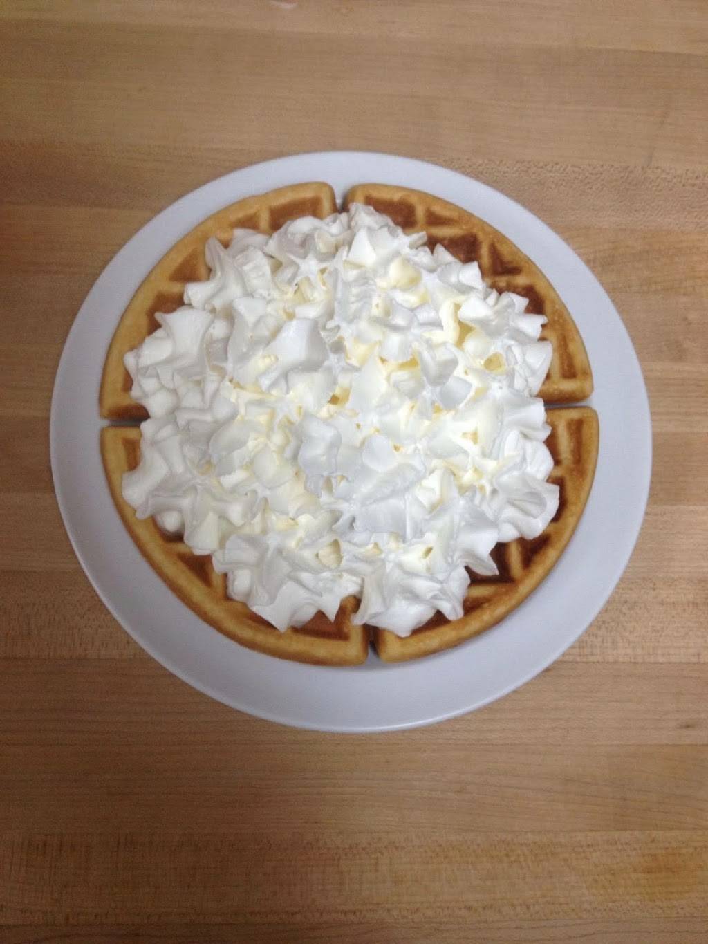 Donut Star | cafe | 204 Worcester St, North Grafton, MA 01536, USA | 5088399870 OR +1 508-839-9870