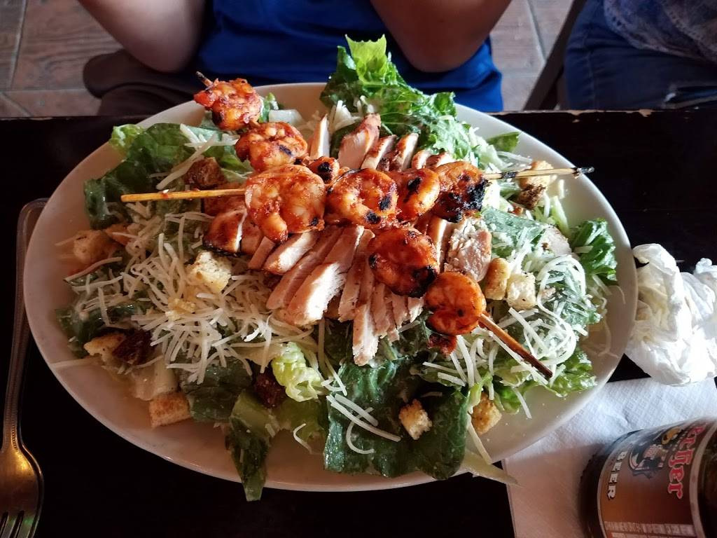 Mos Irish Pub Wauwatosa | restaurant | 10842 W Bluemound Rd, Wauwatosa, WI 53226, USA | 4147749782 OR +1 414-774-9782