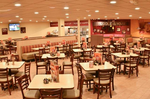 Huddle House | restaurant | 838 Seven Bridge Rd, East Stroudsburg, PA 18301, USA | 5704248245 OR +1 570-424-8245