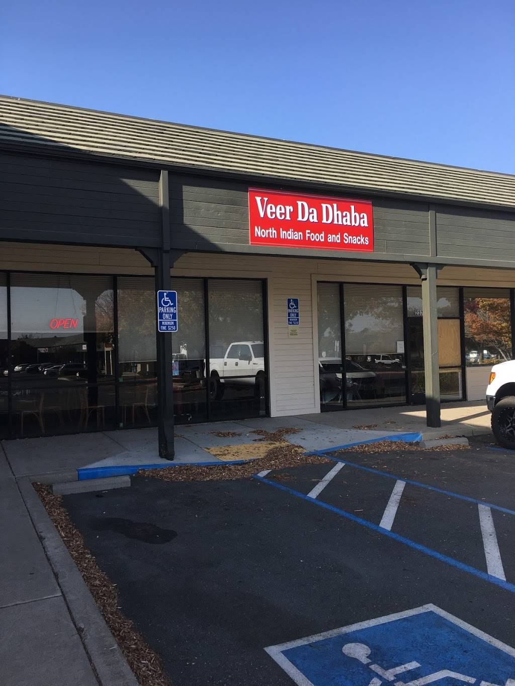 Veer Da Dhaba | restaurant | 2376 Buchanan Rd, Antioch, CA 94509, USA | 9253032895 OR +1 925-303-2895