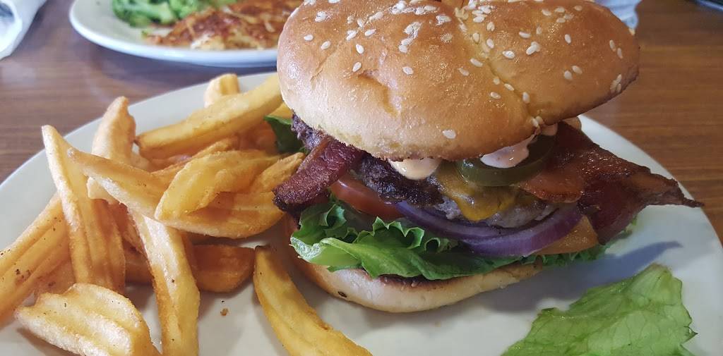 Dennys | restaurant | 2 Serramonte Center, Daly City, CA 94015, USA | 6507568544 OR +1 650-756-8544