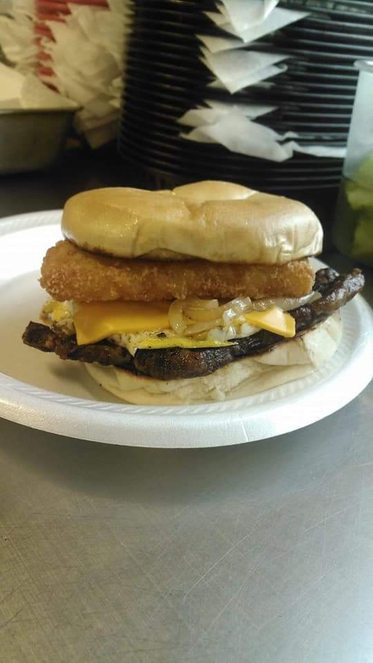 Cassoday Country Store | restaurant | 15133 KS-177, Cassoday, KS 66842, USA | 6207354666 OR +1 620-735-4666