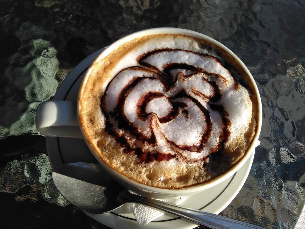 Resto Café Oxford | restaurant | 5630 Rue Sherbrooke Ouest, Montréal, QC H4A 1W5, Canada | 5144855720 OR +1 514-485-5720