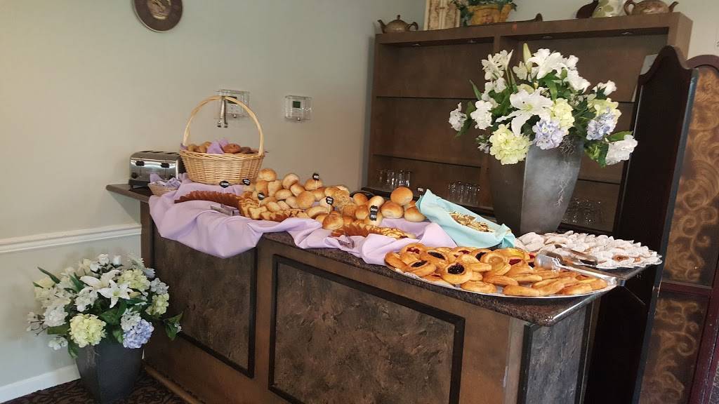 Bensalem Township Country Club | restaurant | 2000 Brown Ave, Bensalem, PA 19020, USA | 2156395556 OR +1 215-639-5556