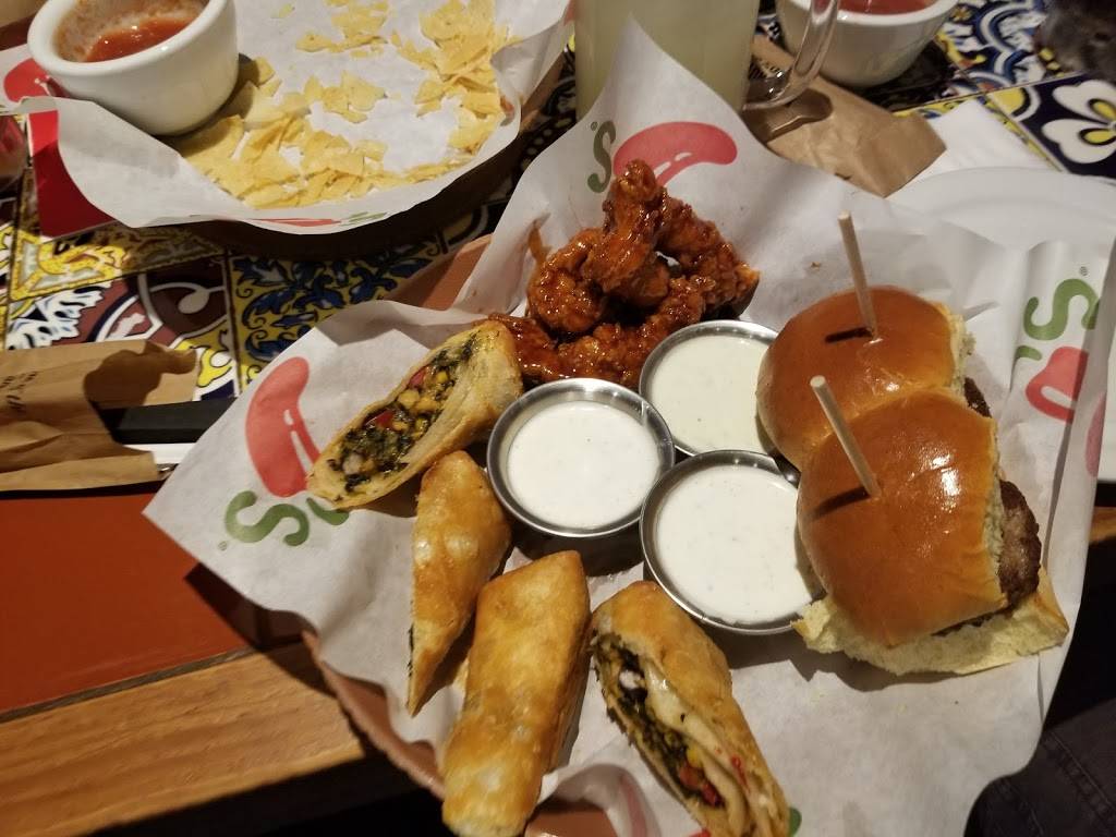Chilis Grill & Bar | meal takeaway | 1130 S Kirkwood Rd, Kirkwood, MO 63122, USA | 3149848176 OR +1 314-984-8176